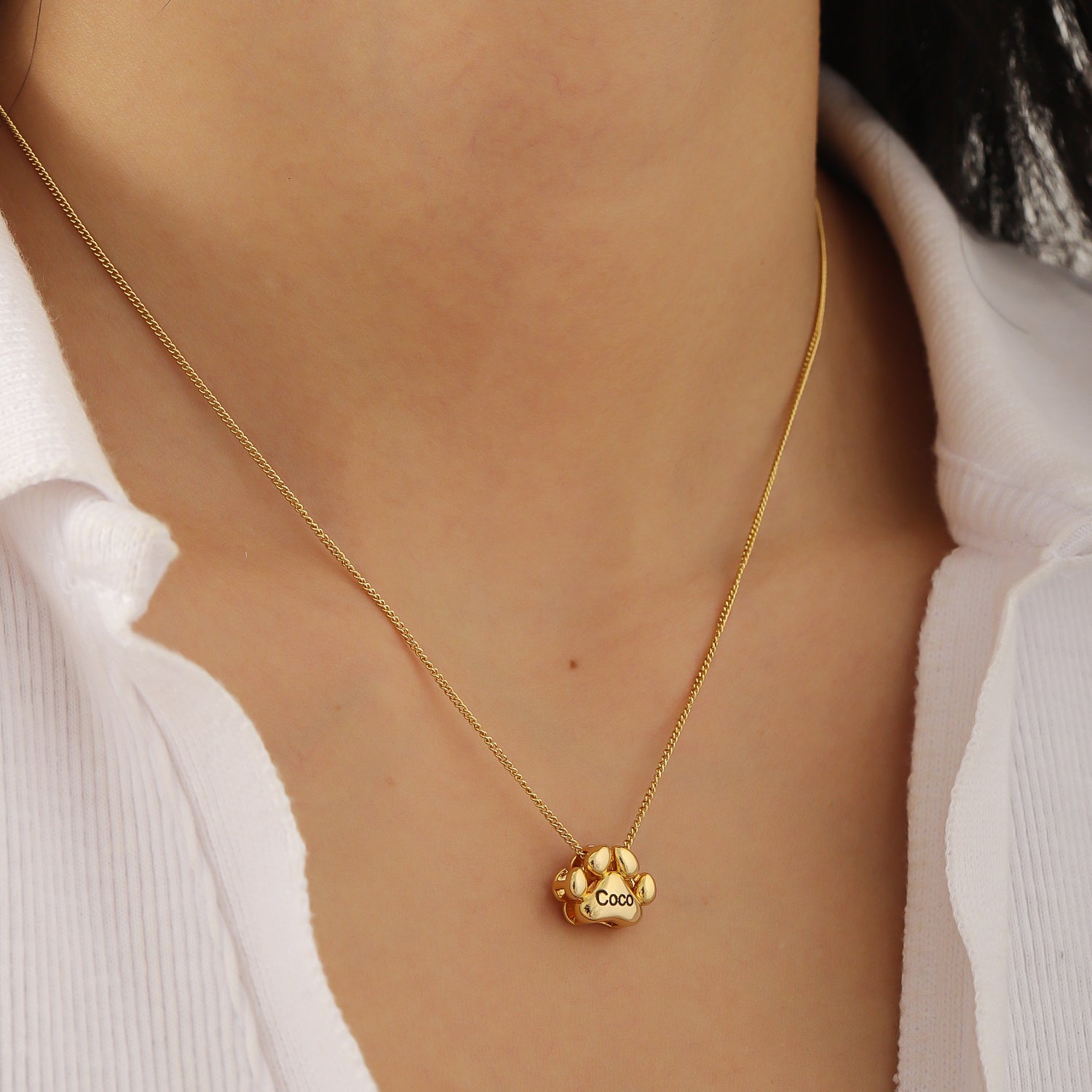3D Dog Paw Necklace – Custom Engraved Pet Name Jewelry